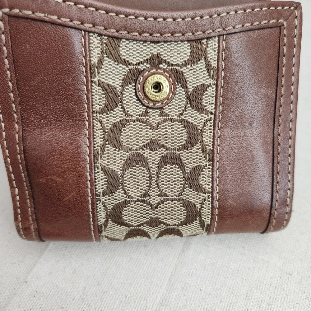 Vintage Coach Signature Folding Wallet Snap Closure Medium Brown Soft Leather